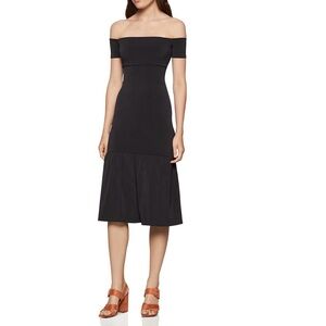 BCBGENERATION off-the-Shoulder Trumpet dress Black Size S